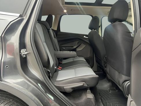Used 2017 Ford Escape SE AWD/4WD image 34