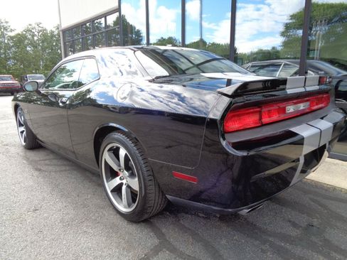 Used 2013 Dodge Challenger SRT8 w/ Harman Kardon Audio Group RWD image 7