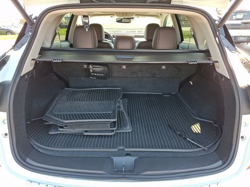 Certified 2023 Nissan Murano Platinum w/ Cargo Package AWD/4WD image 29