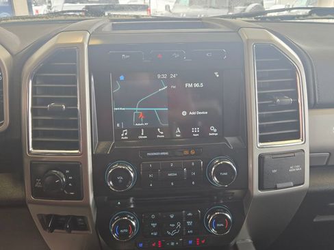 Used 2018 Ford F250 Lariat w/ Chrome Package image 20