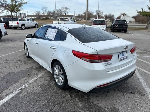 Used 2017 Kia Optima EX image 24