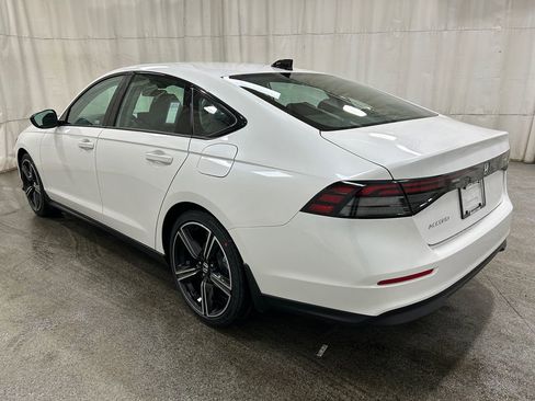 New 2026 Honda Accord SE image 5