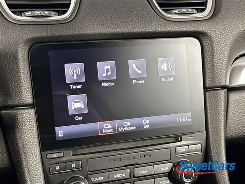 Used 2024 Porsche 718 Cayman image 18