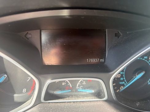 Used 2016 Ford Escape Titanium w/ Equipment Group 301A AWD/4WD image 5
