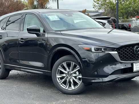 New 2025 MAZDA CX-5 AWD 2.5 S w/ Premium Plus Pkg image 2
