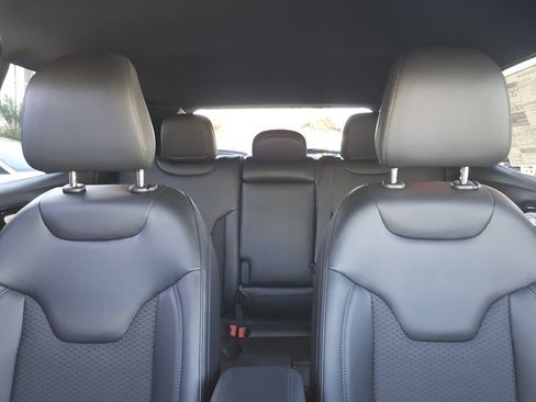 New 2026 Jeep Compass Latitude image 28