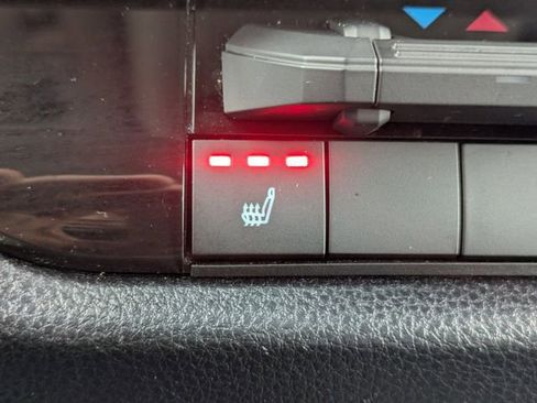 Used 2024 Toyota Tundra SR5 w/ SR5 Premium Package image 22