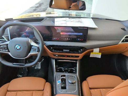 New 2026 BMW i4 xDrive40i image 32