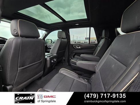 Used 2022 GMC Yukon SLT w/ SLT Premium Package AWD/4WD image 28