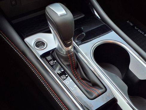 New 2025 Nissan Altima 2.5 SR image 19