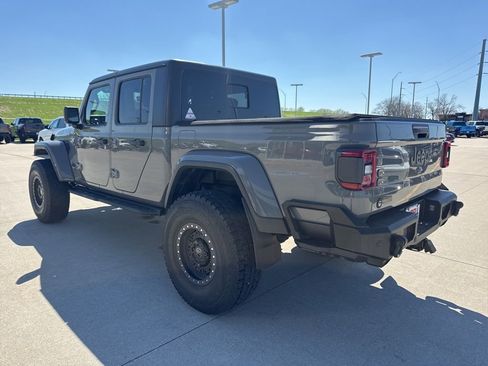 Used 2021 Jeep Gladiator Sport AWD/4WD image 23