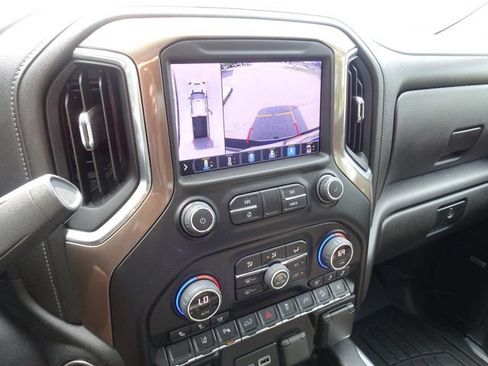 Used 2022 Chevrolet Silverado 2500 High Country w/ Z71 Off-Road Package AWD/4WD image 22