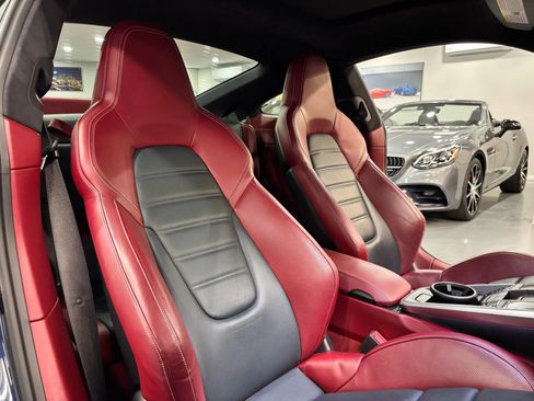 Used 2021 Porsche 911 GT3 RS image 24