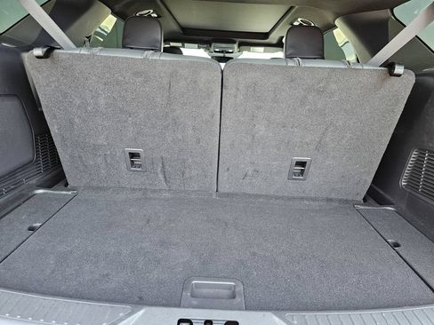 Used 2025 Ford Explorer ST w/ Sun And Sound Package AWD/4WD image 18