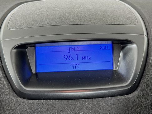 Used 2011 Hyundai Genesis 2.0T image 19