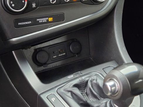 Used 2015 Kia Optima LX image 31