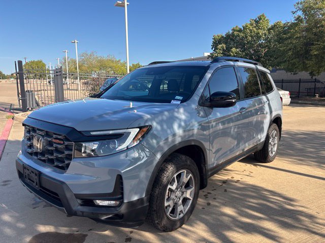 Used 2023 Honda Passport TrailSport image 1