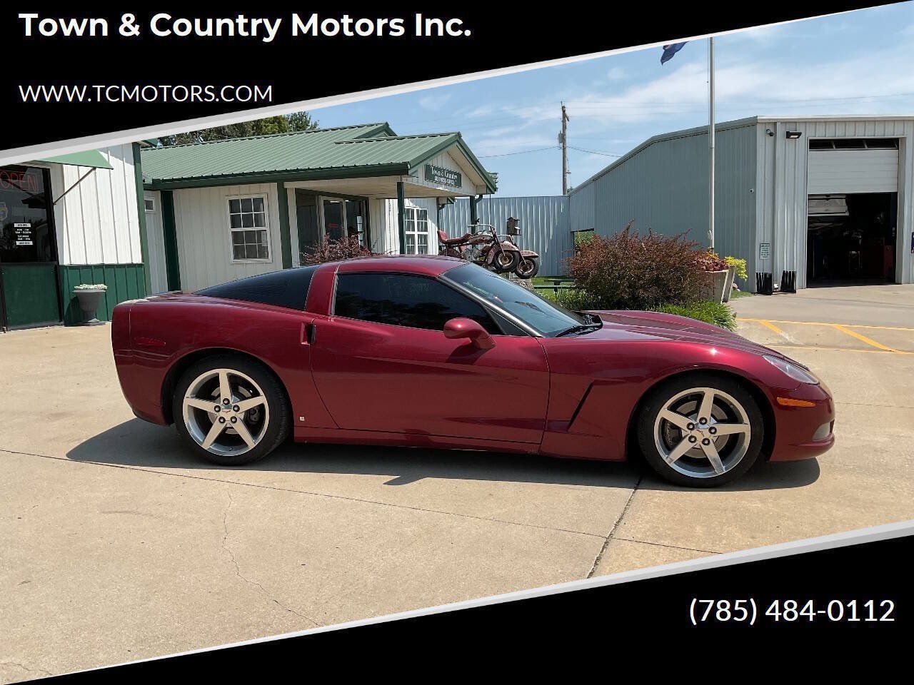 Used 2007 Chevrolet Corvette Coupe w/ Preferred Equipment Group RWD image 19
