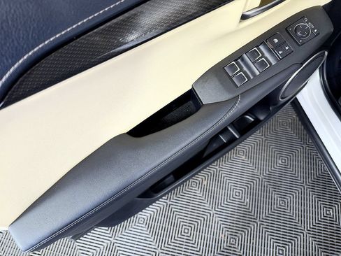 Used 2020 Lexus NX 300h AWD w/ Comfort Package image 27