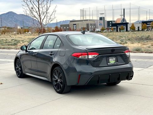 Used 2025 Toyota Corolla SE image 8