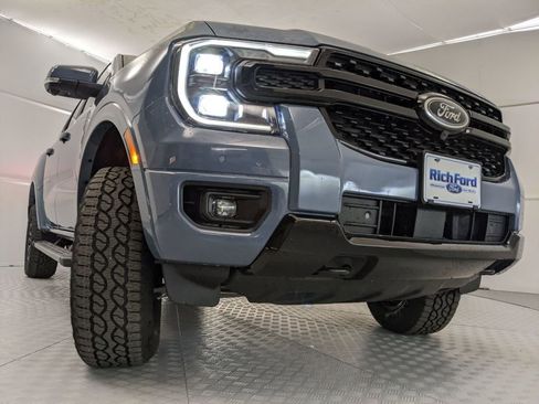 New 2025 Ford Ranger Lariat w/ FX4 Off-Road Package AWD/4WD image 28