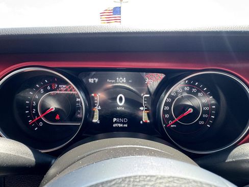 Used 2021 Jeep Wrangler Unlimited Rubicon w/ Uconnect 4C Nav & Sound Group AWD/4WD image 17