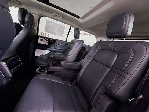 New 2026 Lincoln Aviator Reserve image 26