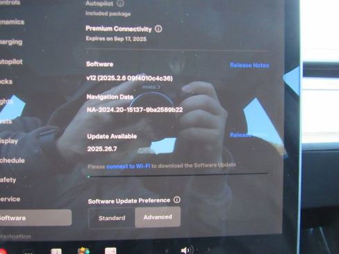 Used 2022 Tesla Model 3 Standard Range image 44