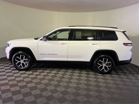 Used 2023 Jeep Grand Cherokee L Limited w/ Luxury Tech Group II AWD/4WD image 4