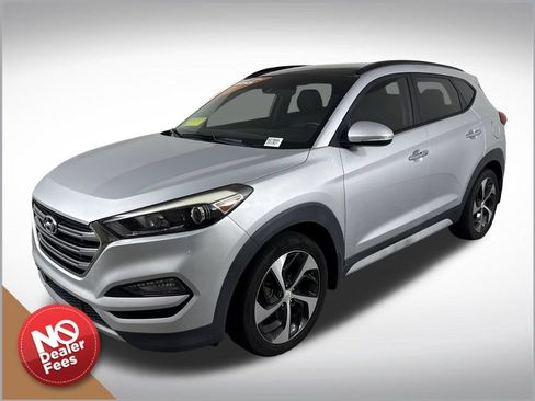Used 2017 Hyundai Tucson Limited w/ Limited Ultimate Package 03 FWD image 8