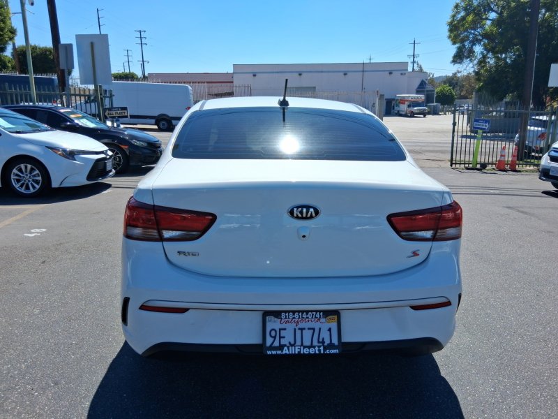 Used 2021 Kia Rio S FWD image 5
