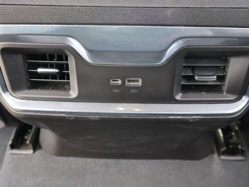 Used 2023 Chevrolet Silverado 1500 LTZ AWD/4WD image 50