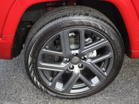 Used 2024 Jeep Compass Limited w/ High Altitude Package image 37