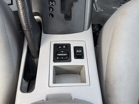 Used 2011 Toyota RAV4 4WD w/ Base L4 Extra Value Pkg image 24