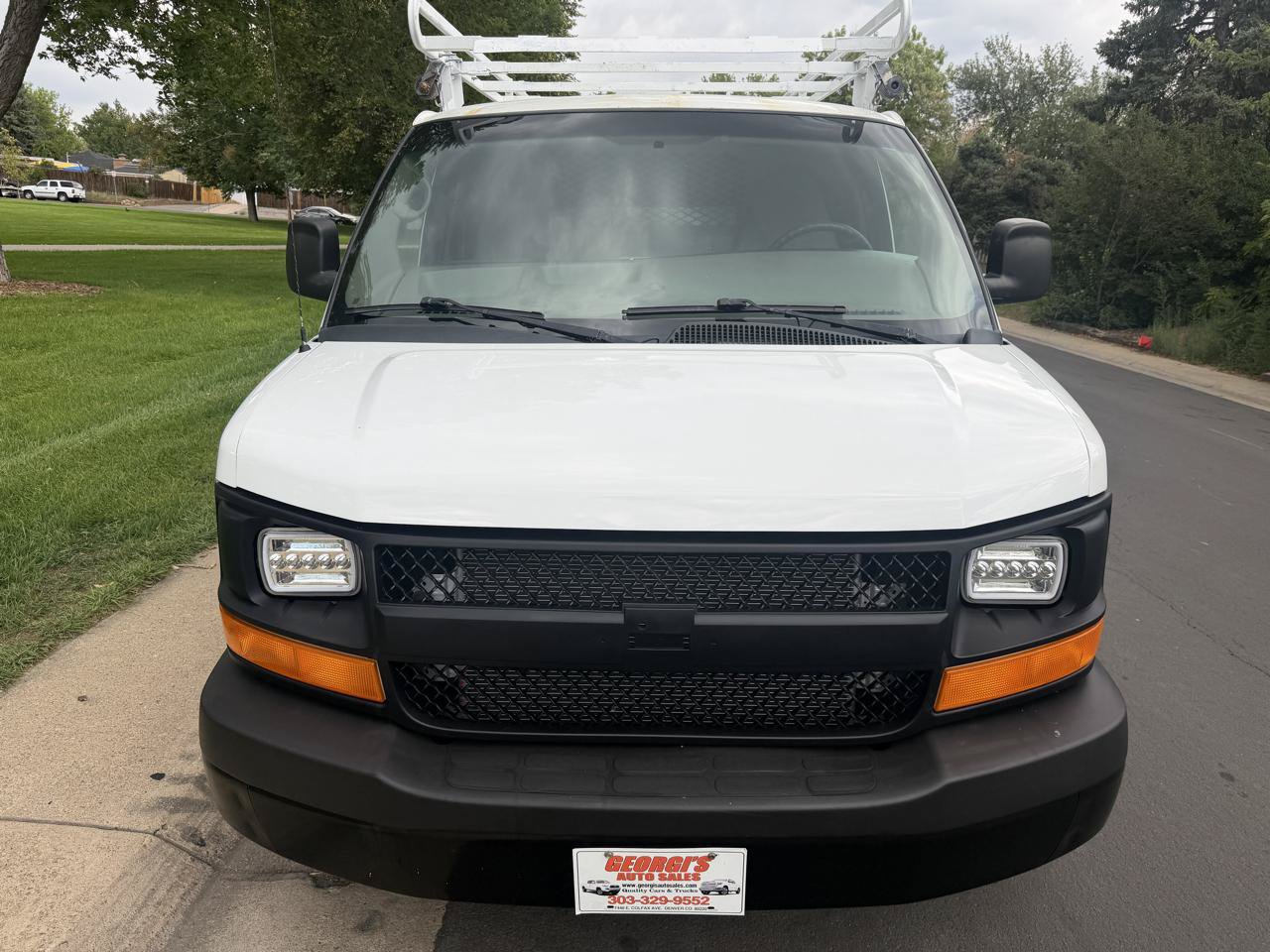 Used 2013 Chevrolet Express 1500 AWD image 8