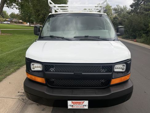 Used 2013 Chevrolet Express 1500 AWD image 8