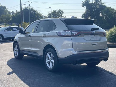 Used 2018 Ford Edge SE w/ Cargo Accessory Package AWD/4WD image 5