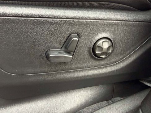 New 2026 RAM 1500 RHO w/ Bed Utility Group image 31