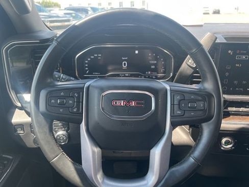 Used 2023 GMC Sierra 1500 Elevation image 13