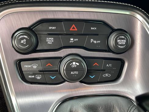 Used 2016 Dodge Challenger R/T Scat Pack image 23