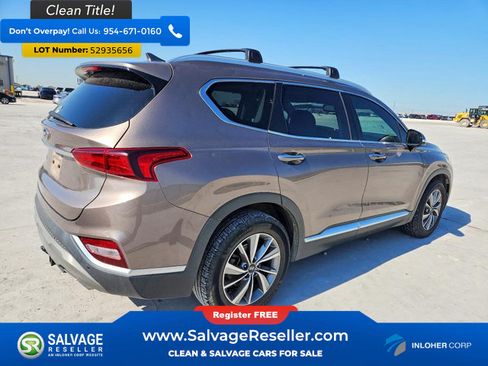 Used 2020 Hyundai Santa Fe SEL w/ Convenience + Premium Package FWD image 4