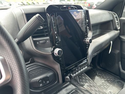 Used 2025 RAM 3500 Tradesman AWD/4WD image 22