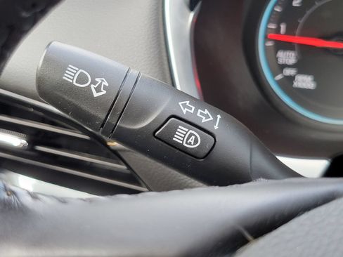 Used 2020 Chevrolet Traverse RS AWD/4WD image 18