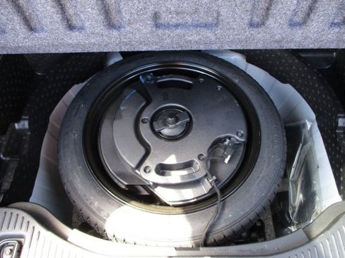 Used 2016 Buick Encore FWD image 30
