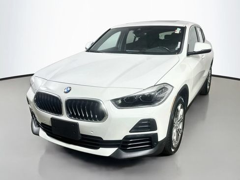 Used 2022 BMW X2 xDrive28i w/ Convenience Package AWD/4WD image 3
