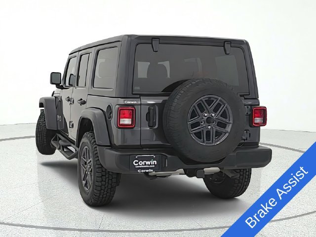 Used 2024 Jeep Wrangler Unlimited Sport AWD/4WD image 4