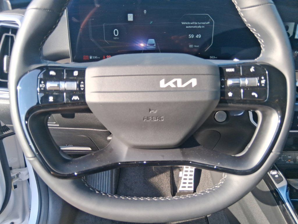 Certified 2026 Kia Sorento AWD image 10