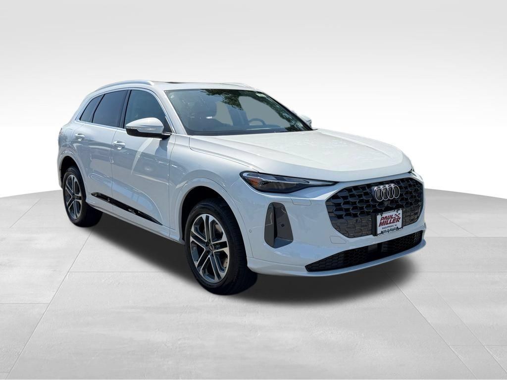 New 2026 Audi Q5 Premium AWD/4WD image 3