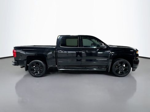 Used 2018 Chevrolet Silverado 1500 LT w/ All Star Edition image 5