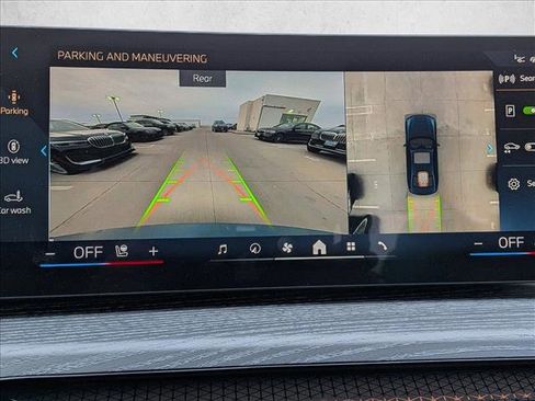 Used 2026 BMW 330i xDrive Sedan w/ Premium Package image 13